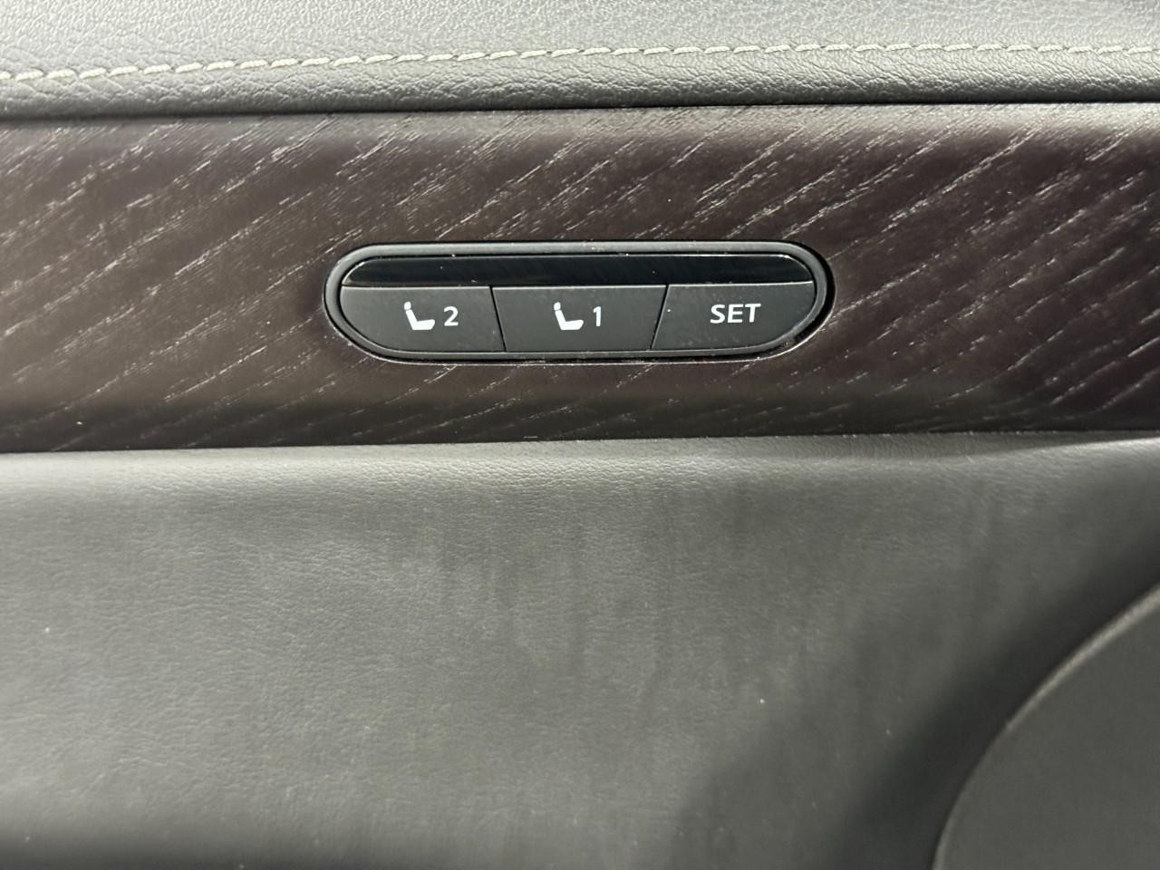 INFINITI QX60 Vehicle Full-screen Gallery Image 26