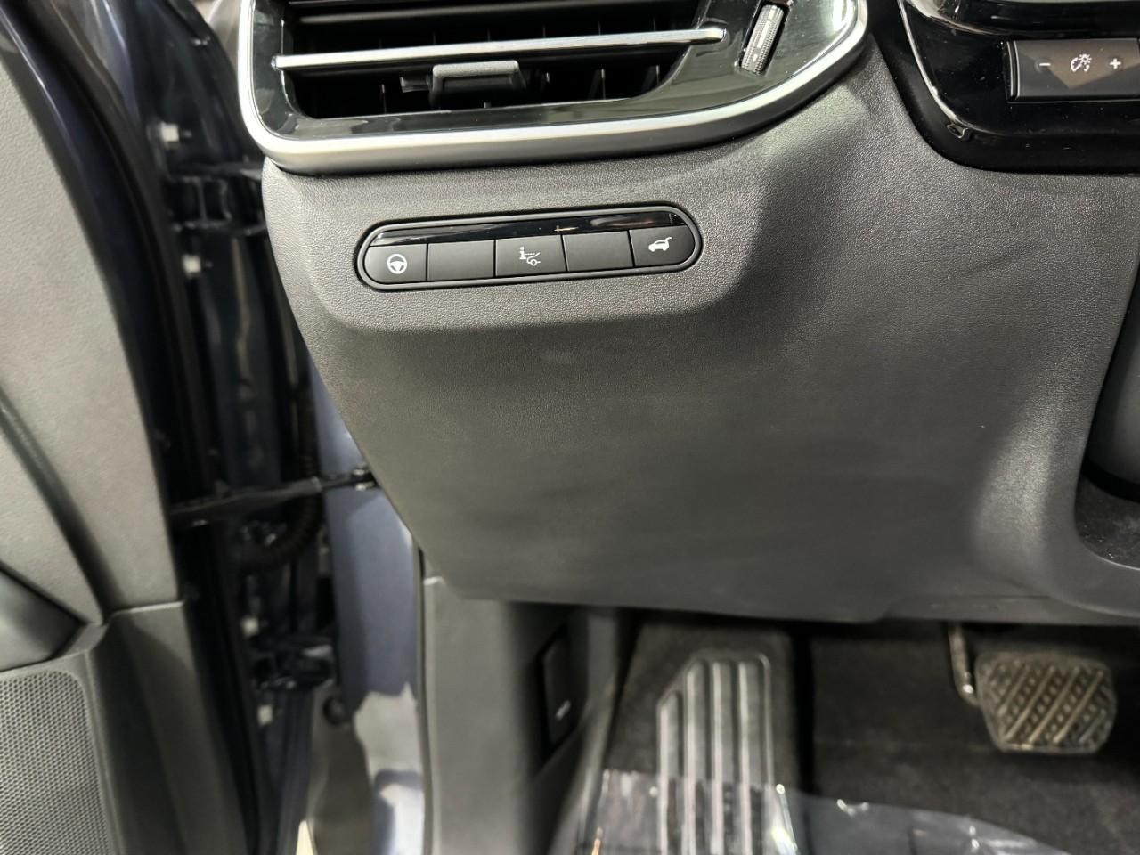 INFINITI QX60 Vehicle Full-screen Gallery Image 32