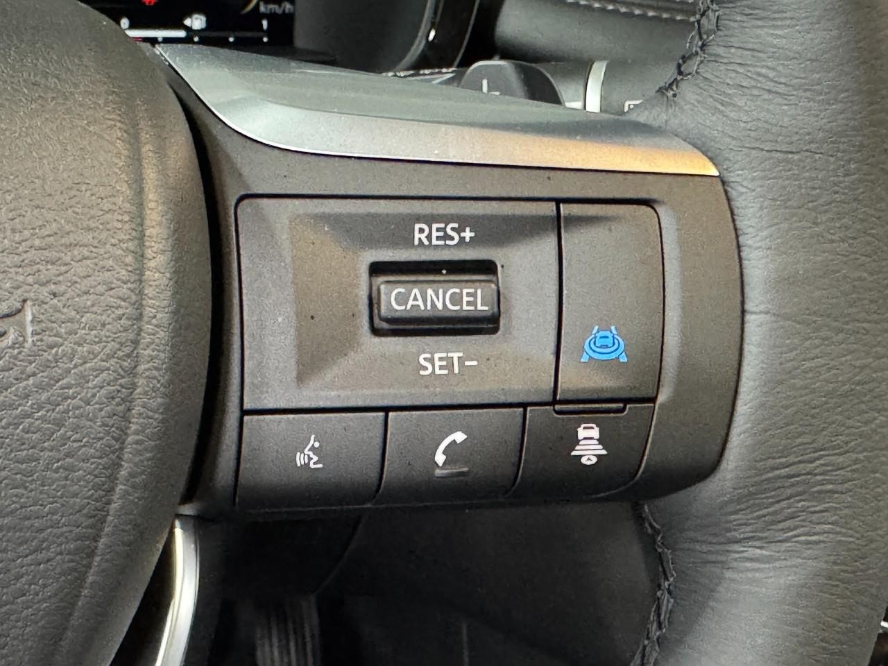 INFINITI QX60 Vehicle Full-screen Gallery Image 34