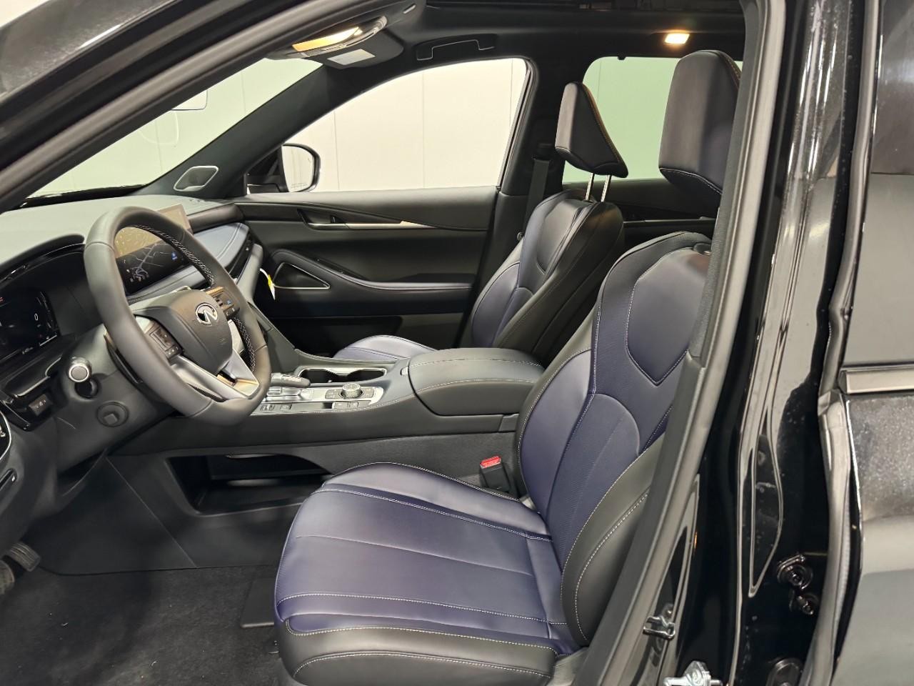 INFINITI QX60 Vehicle Full-screen Gallery Image 28