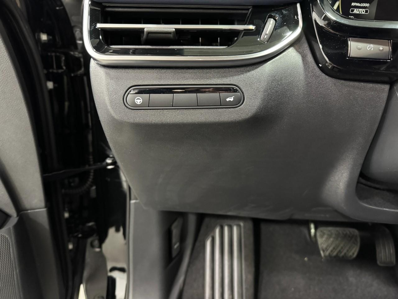 INFINITI QX60 Vehicle Full-screen Gallery Image 31