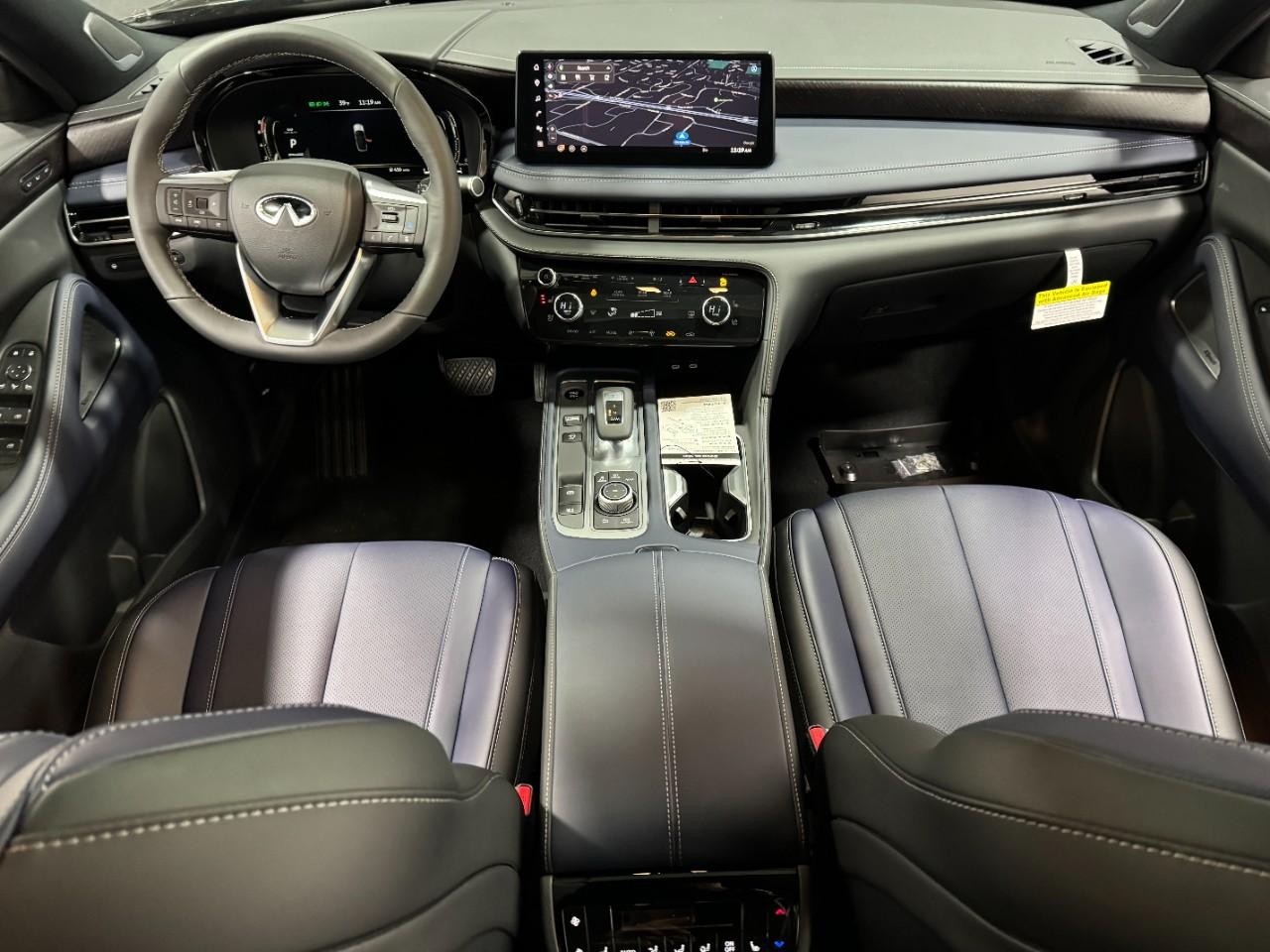 INFINITI QX60 Vehicle Full-screen Gallery Image 15