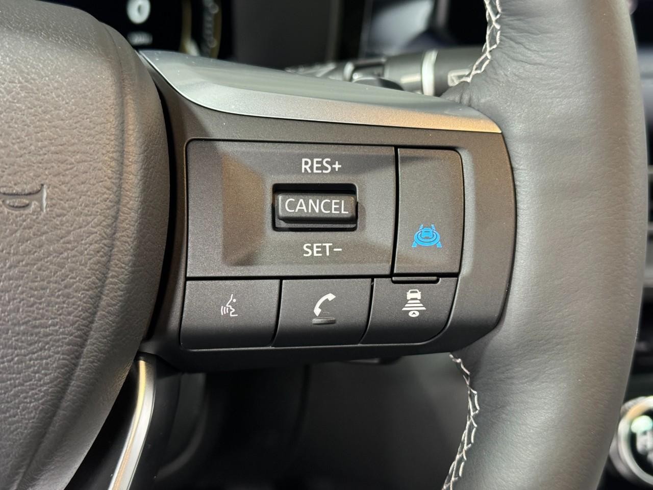 INFINITI QX60 Vehicle Full-screen Gallery Image 33