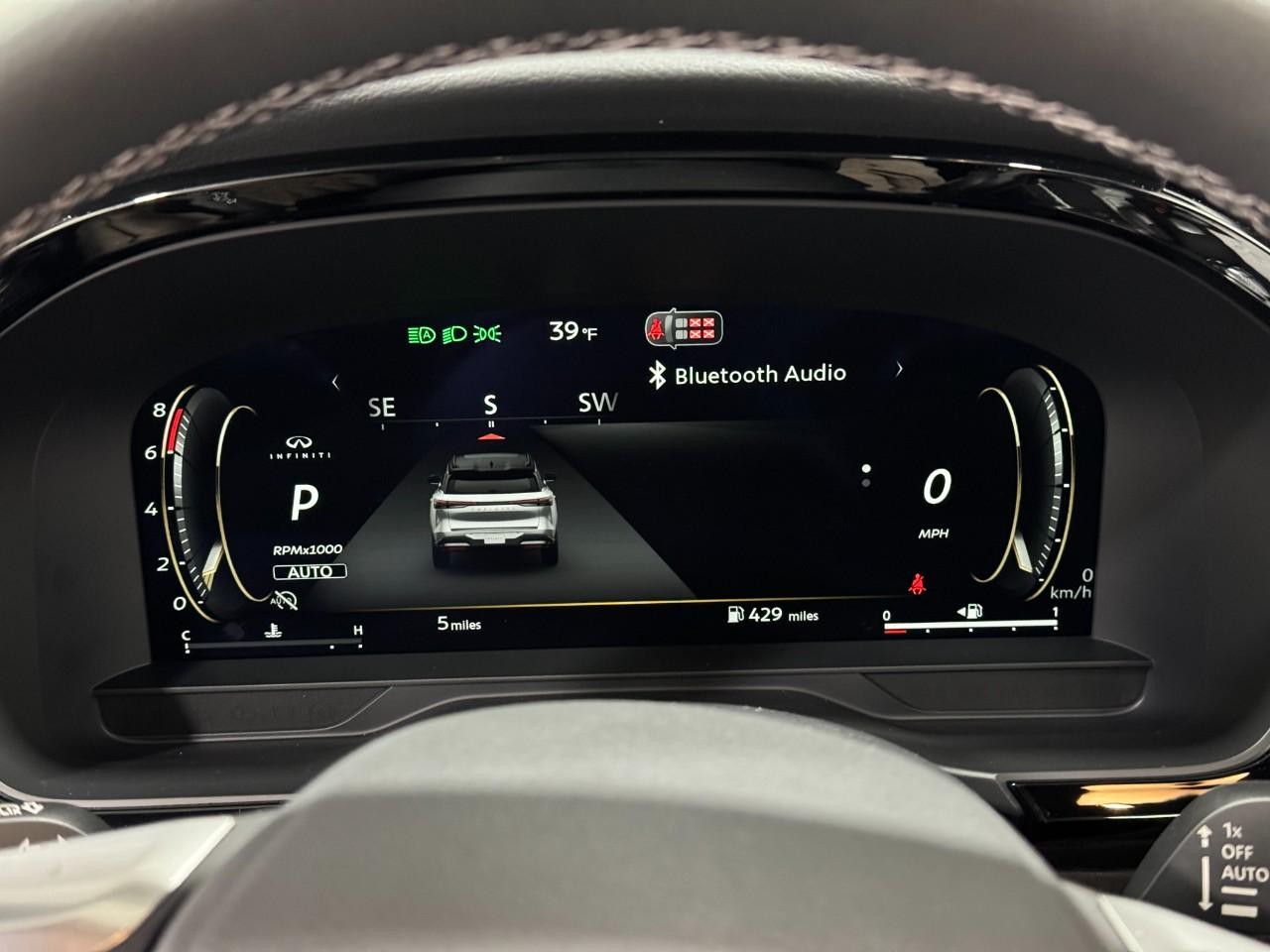 INFINITI QX60 Vehicle Full-screen Gallery Image 34