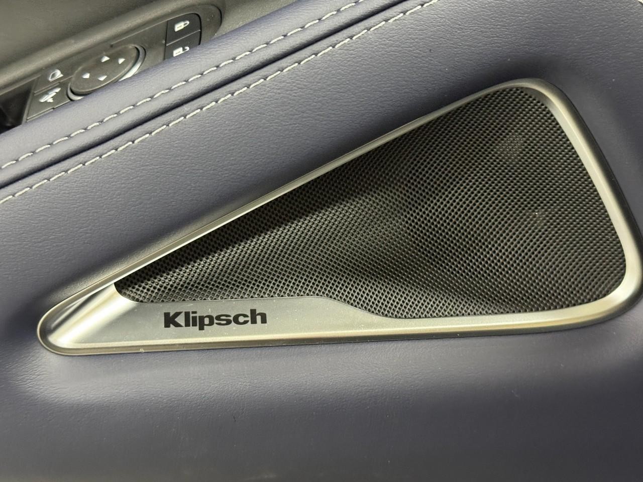 INFINITI QX60 Vehicle Full-screen Gallery Image 27