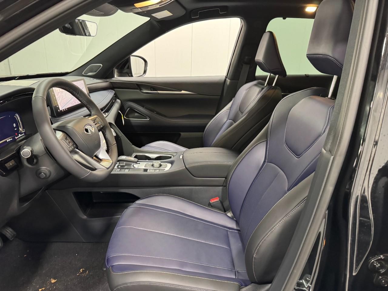 INFINITI QX60 Vehicle Full-screen Gallery Image 28