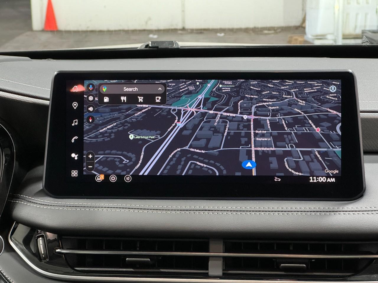 INFINITI QX60 Vehicle Full-screen Gallery Image 17