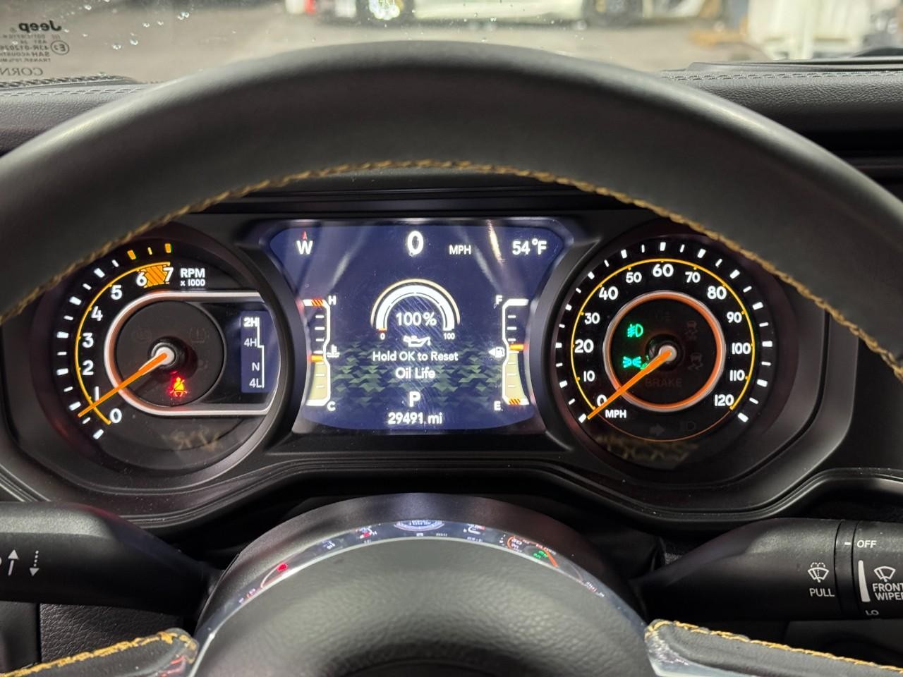 Jeep Wrangler Vehicle Full-screen Gallery Image 28