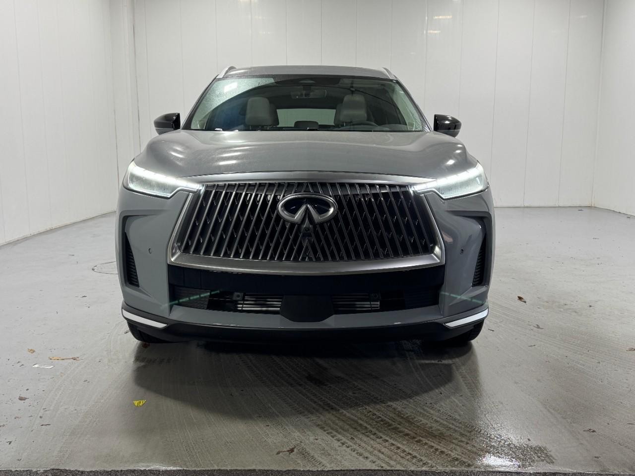 INFINITI QX60 Vehicle Full-screen Gallery Image 7