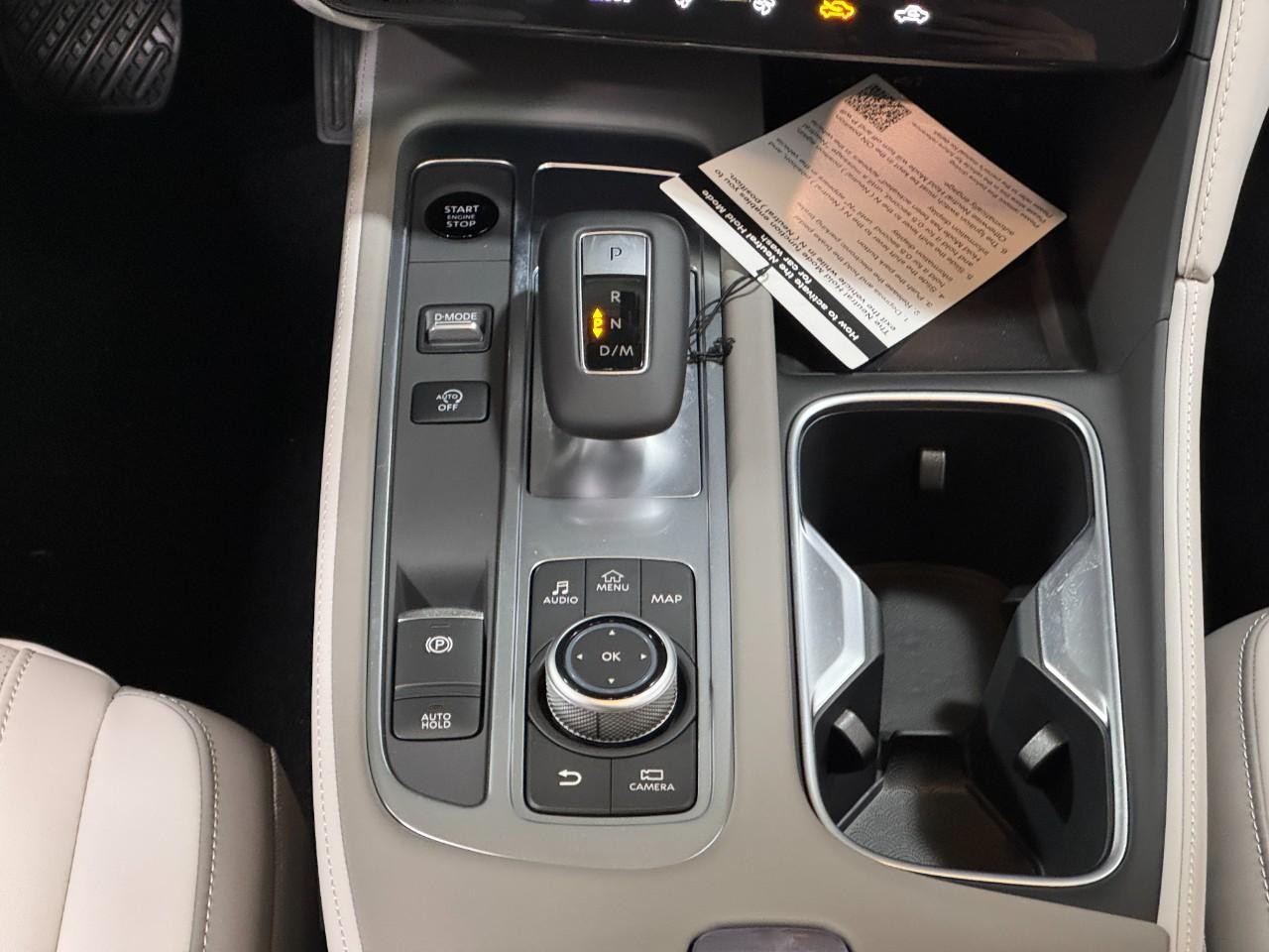 INFINITI QX60 Vehicle Full-screen Gallery Image 19