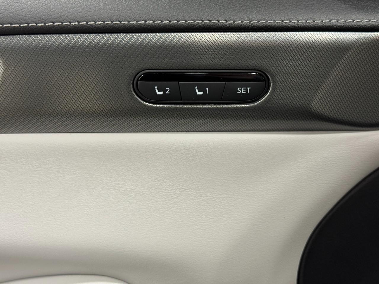 INFINITI QX60 Vehicle Full-screen Gallery Image 25