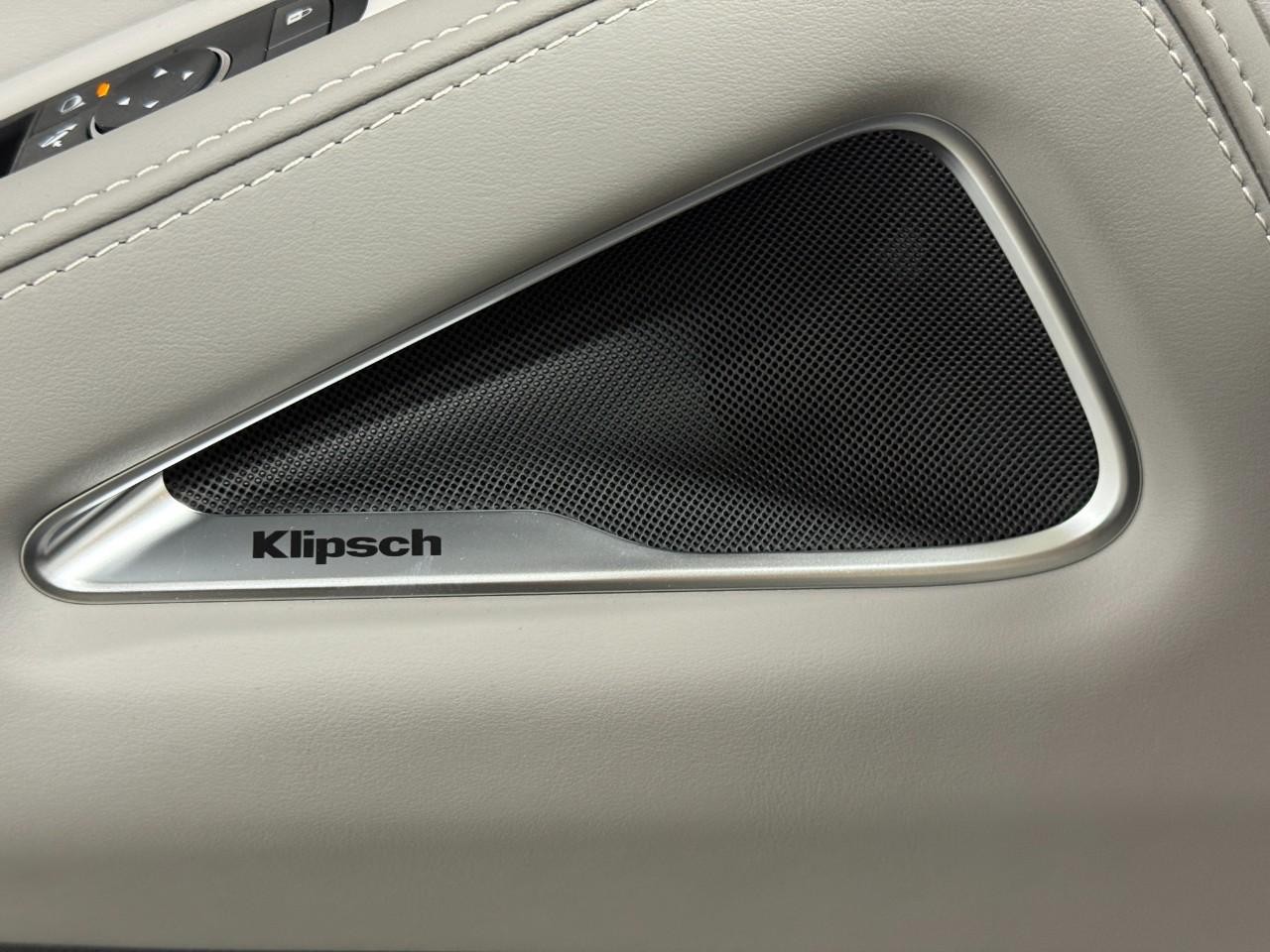 INFINITI QX60 Vehicle Full-screen Gallery Image 27