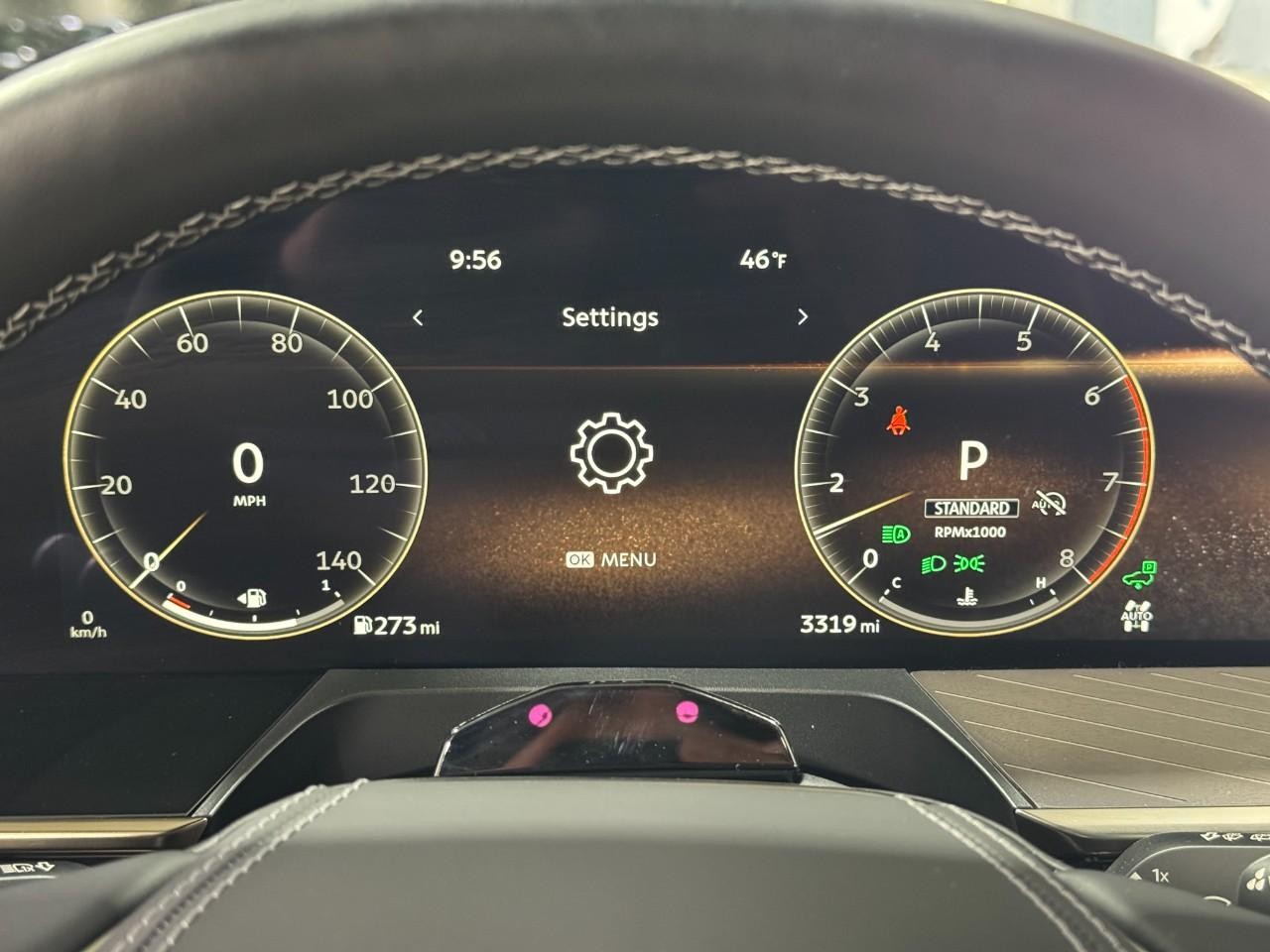 INFINITI QX80 Vehicle Full-screen Gallery Image 34