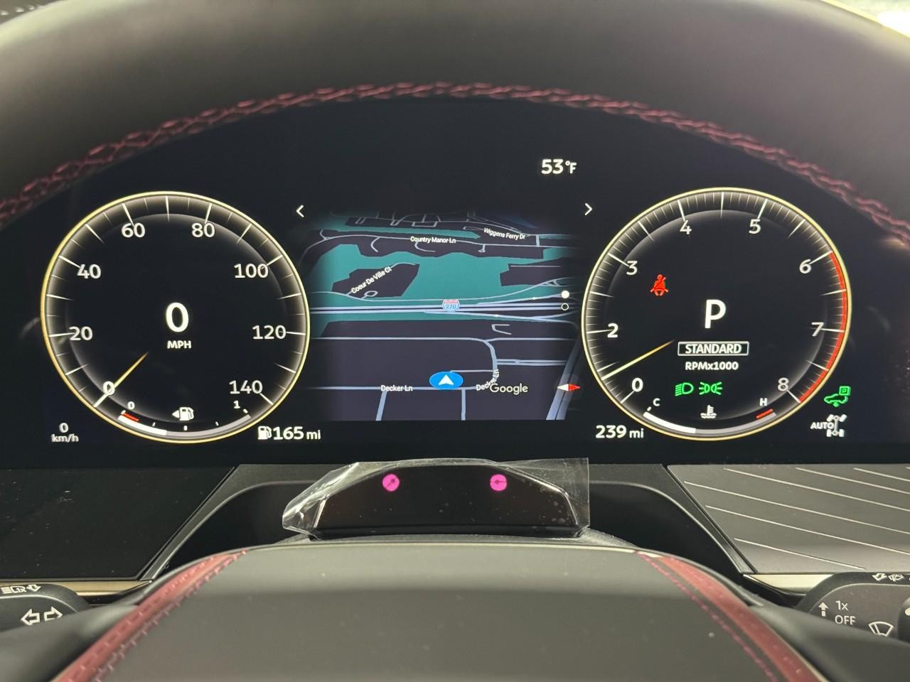 INFINITI QX80 Vehicle Full-screen Gallery Image 34