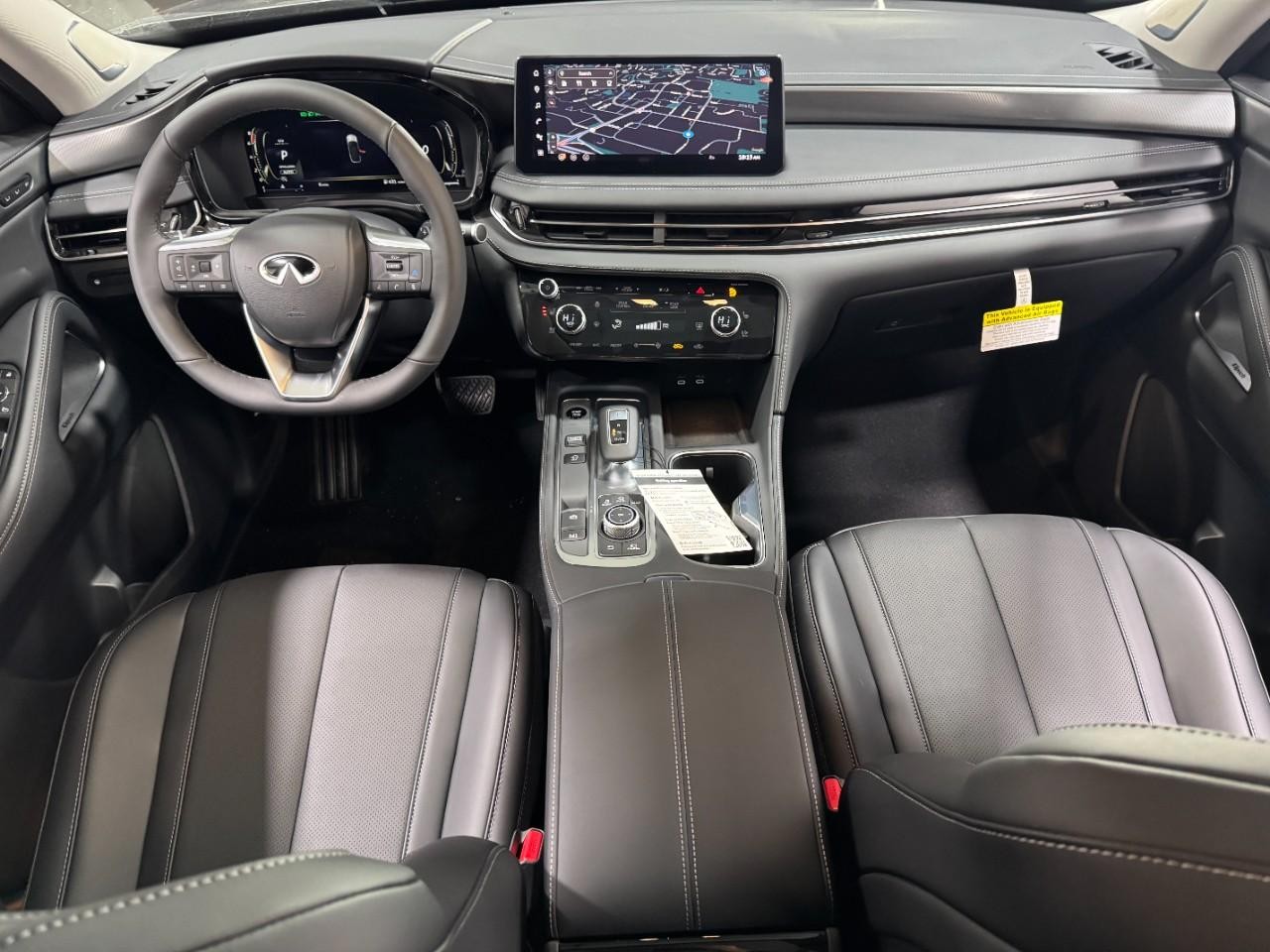 INFINITI QX60 Vehicle Full-screen Gallery Image 15