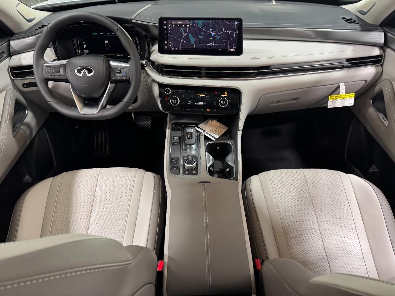 INFINITI QX60 Vehicle Full-screen Gallery Image 15