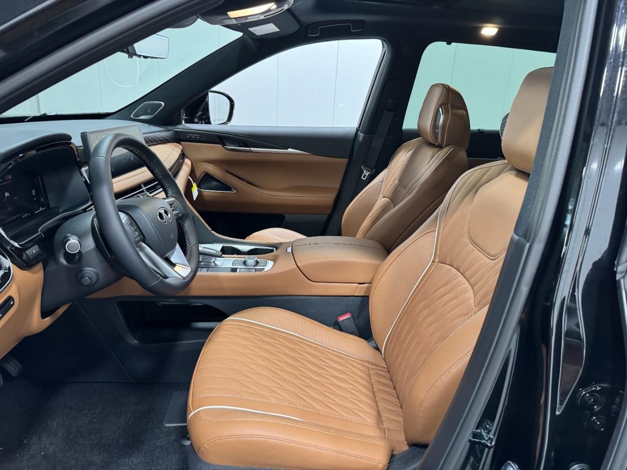 INFINITI QX60 Vehicle Full-screen Gallery Image 29