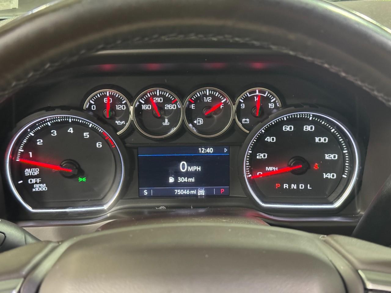 Chevrolet Silverado 1500 Vehicle Full-screen Gallery Image 30