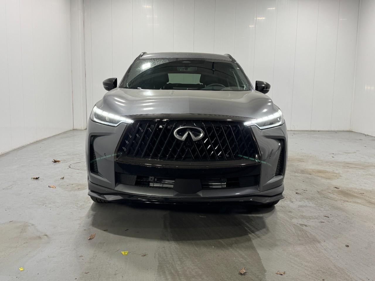 INFINITI QX60 Vehicle Full-screen Gallery Image 7