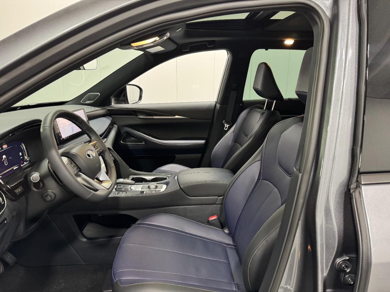 INFINITI QX60 Vehicle Full-screen Gallery Image 28