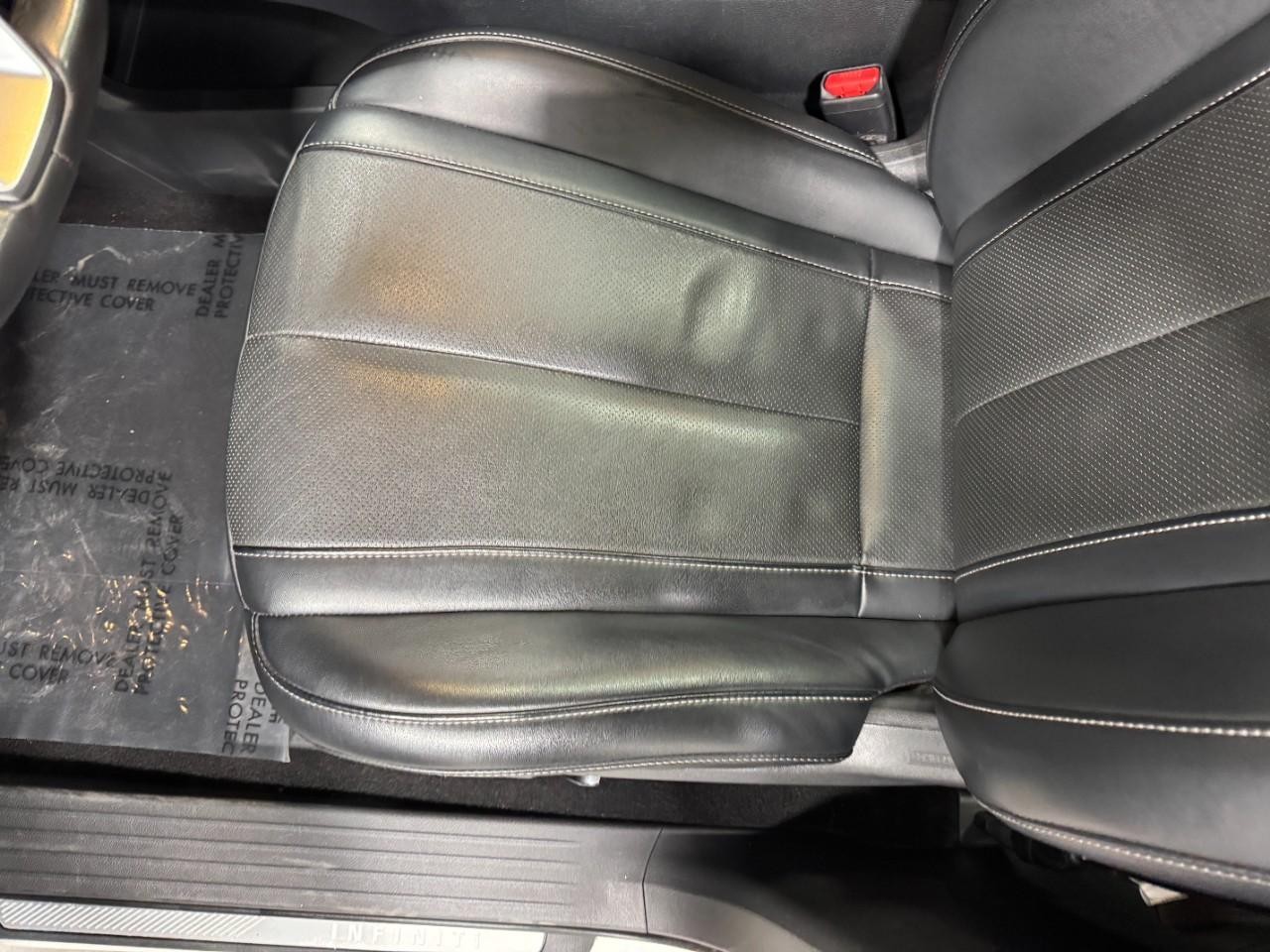 INFINITI QX60 Vehicle Full-screen Gallery Image 28