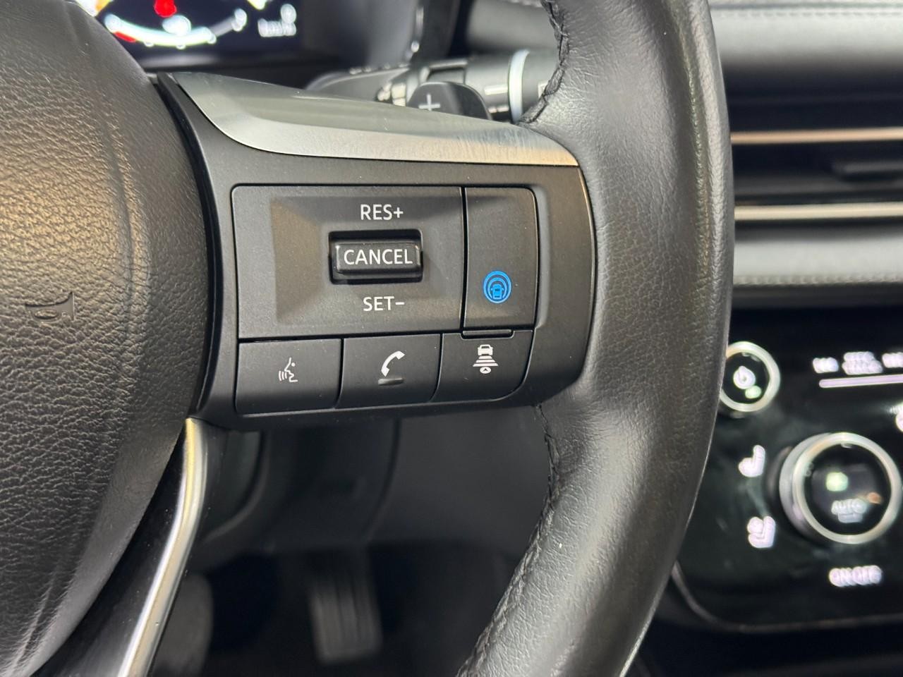 INFINITI QX60 Vehicle Full-screen Gallery Image 32