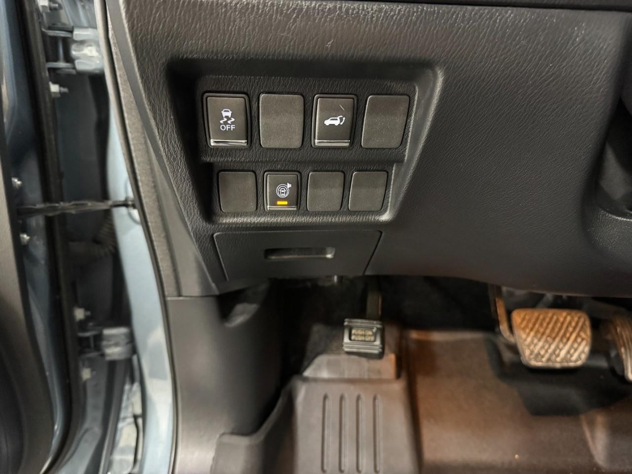 INFINITI QX60 Vehicle Full-screen Gallery Image 31