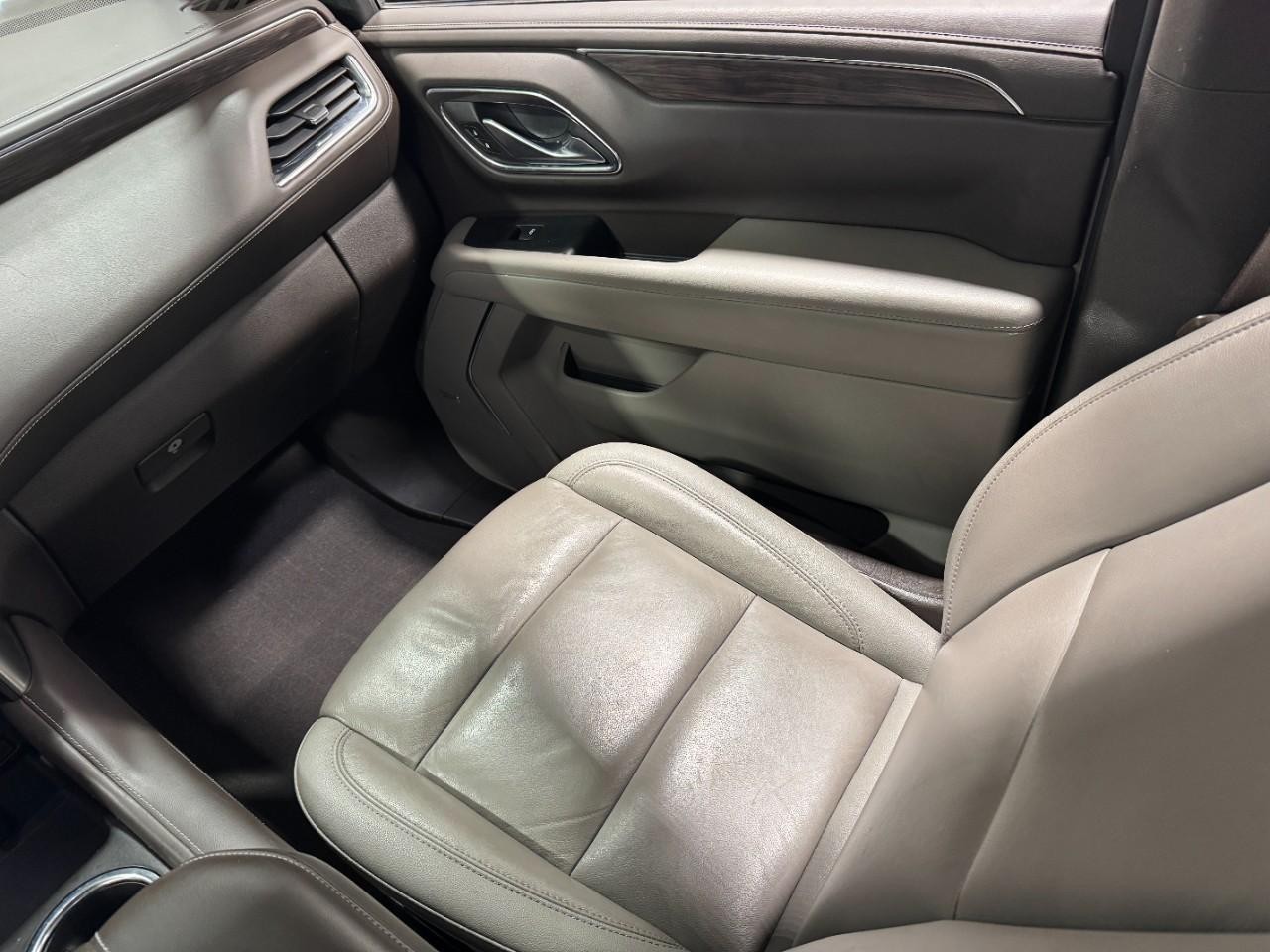 Chevrolet Tahoe Vehicle Full-screen Gallery Image 19