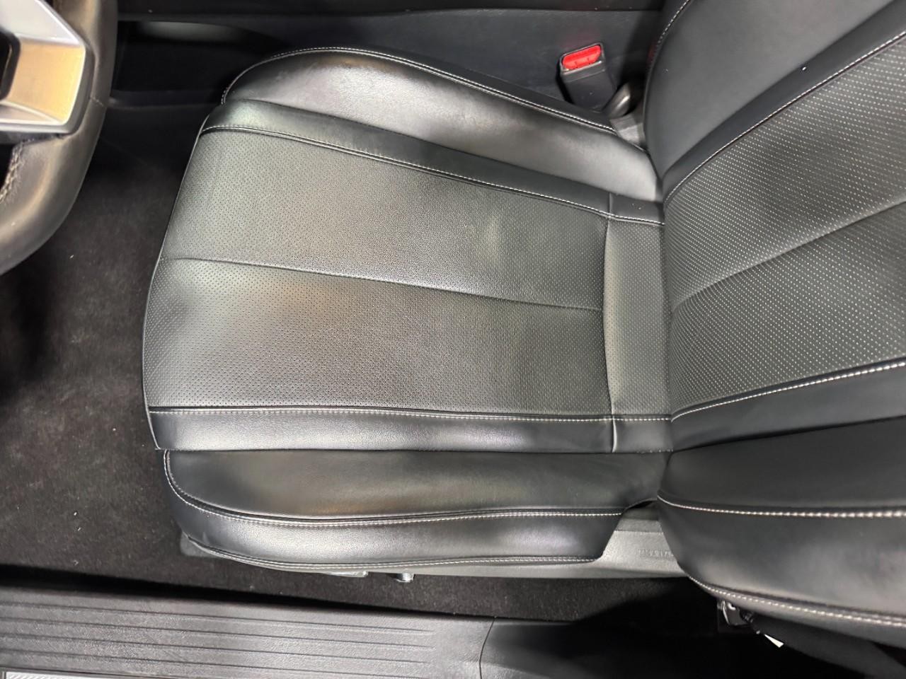 INFINITI QX60 Vehicle Full-screen Gallery Image 28