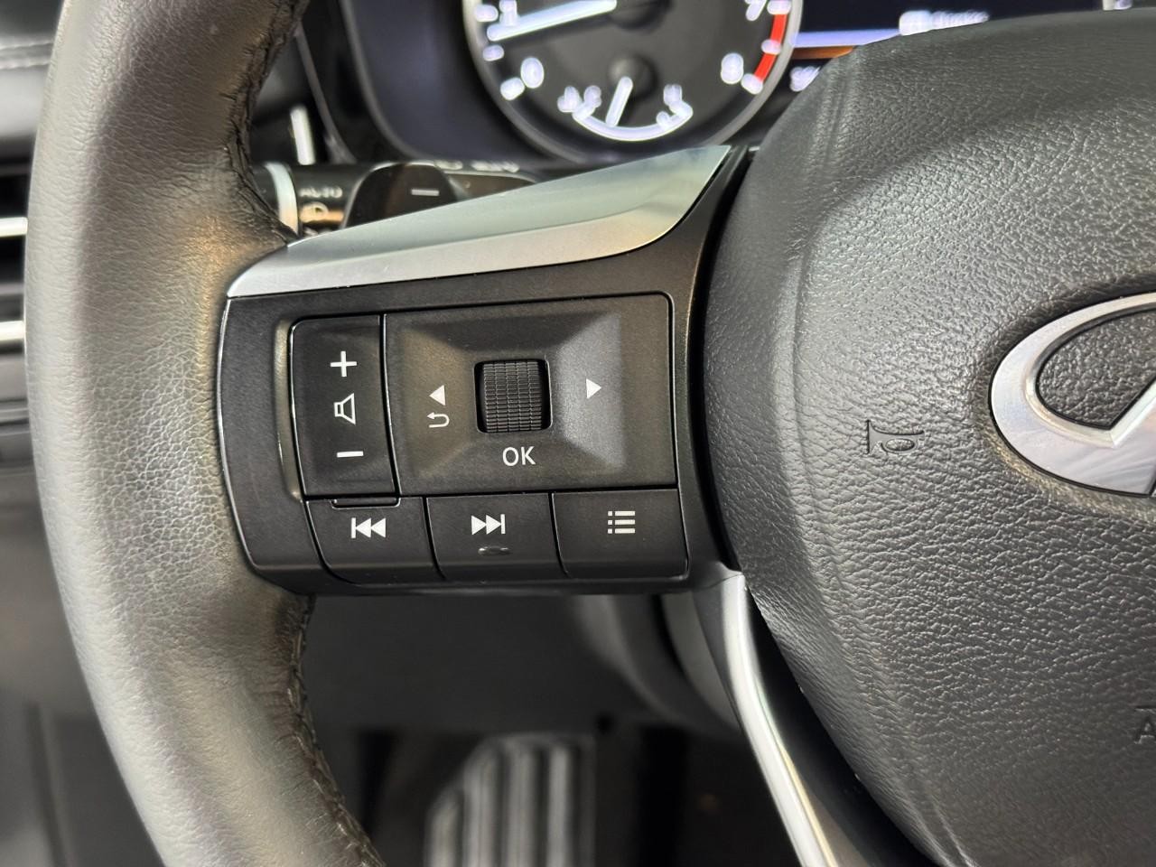 INFINITI QX60 Vehicle Full-screen Gallery Image 31