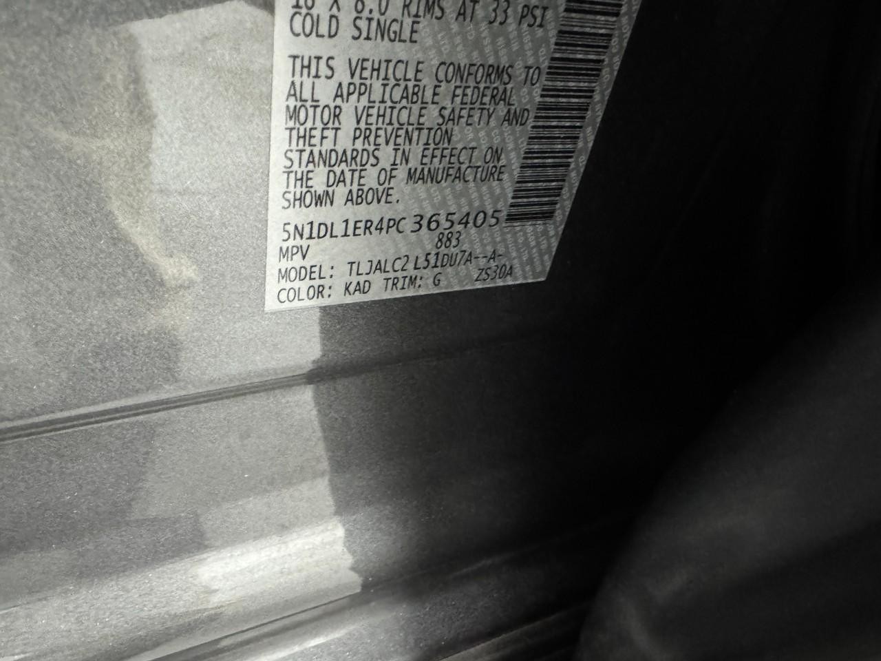 INFINITI QX60 Vehicle Full-screen Gallery Image 35