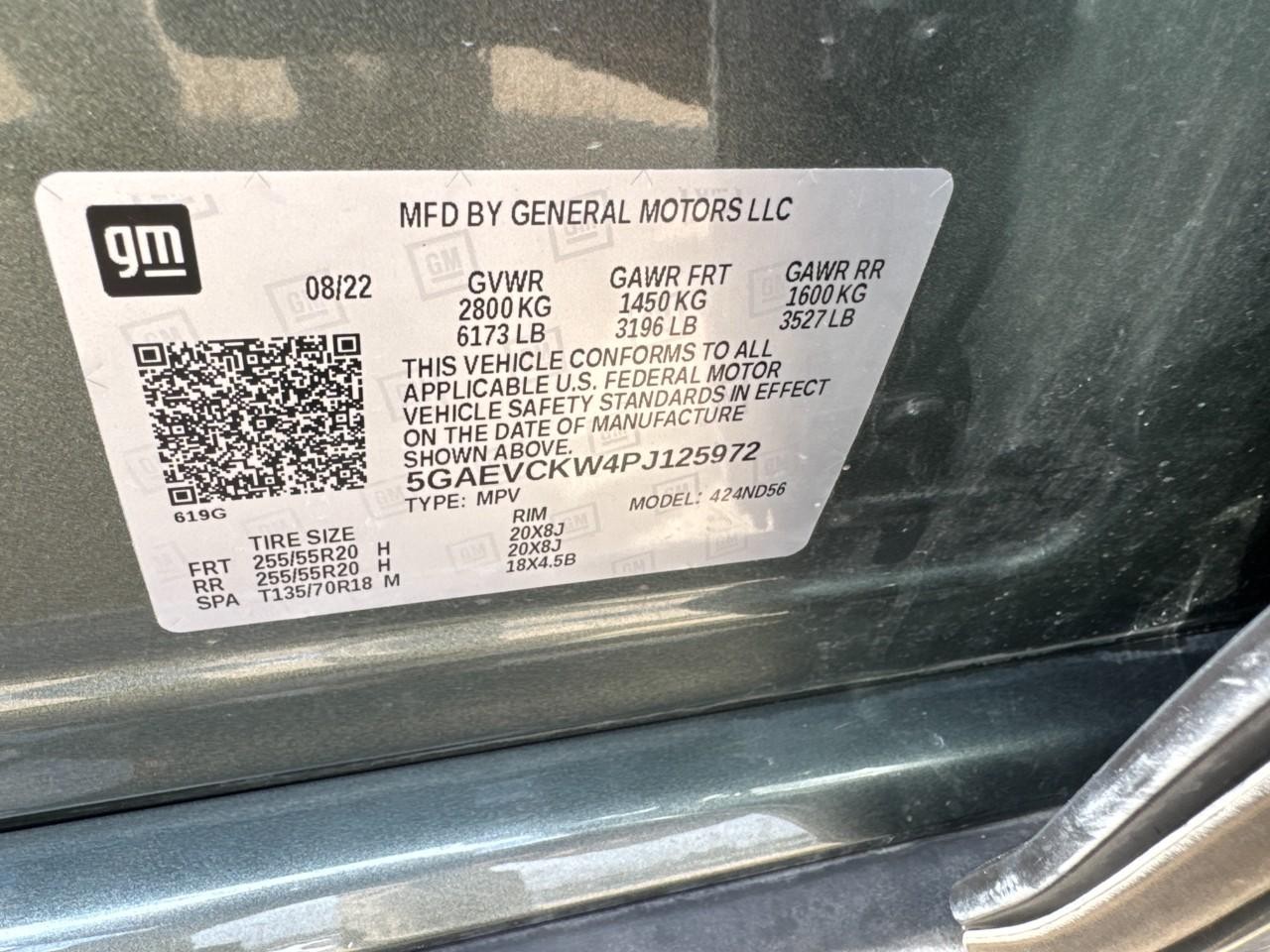 Buick Enclave Vehicle Full-screen Gallery Image 39