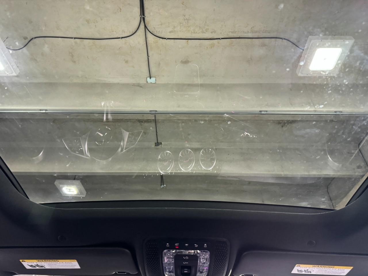 Mercedes-Benz CLA Vehicle Full-screen Gallery Image 11