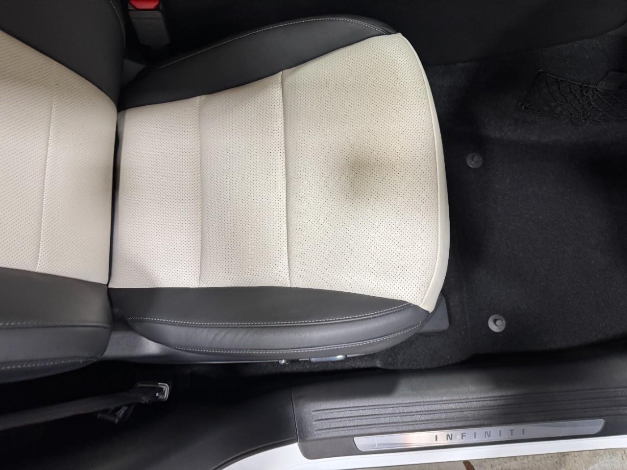 INFINITI QX55 Vehicle Full-screen Gallery Image 19