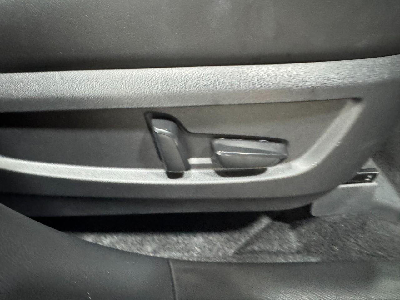 INFINITI QX55 Vehicle Full-screen Gallery Image 20