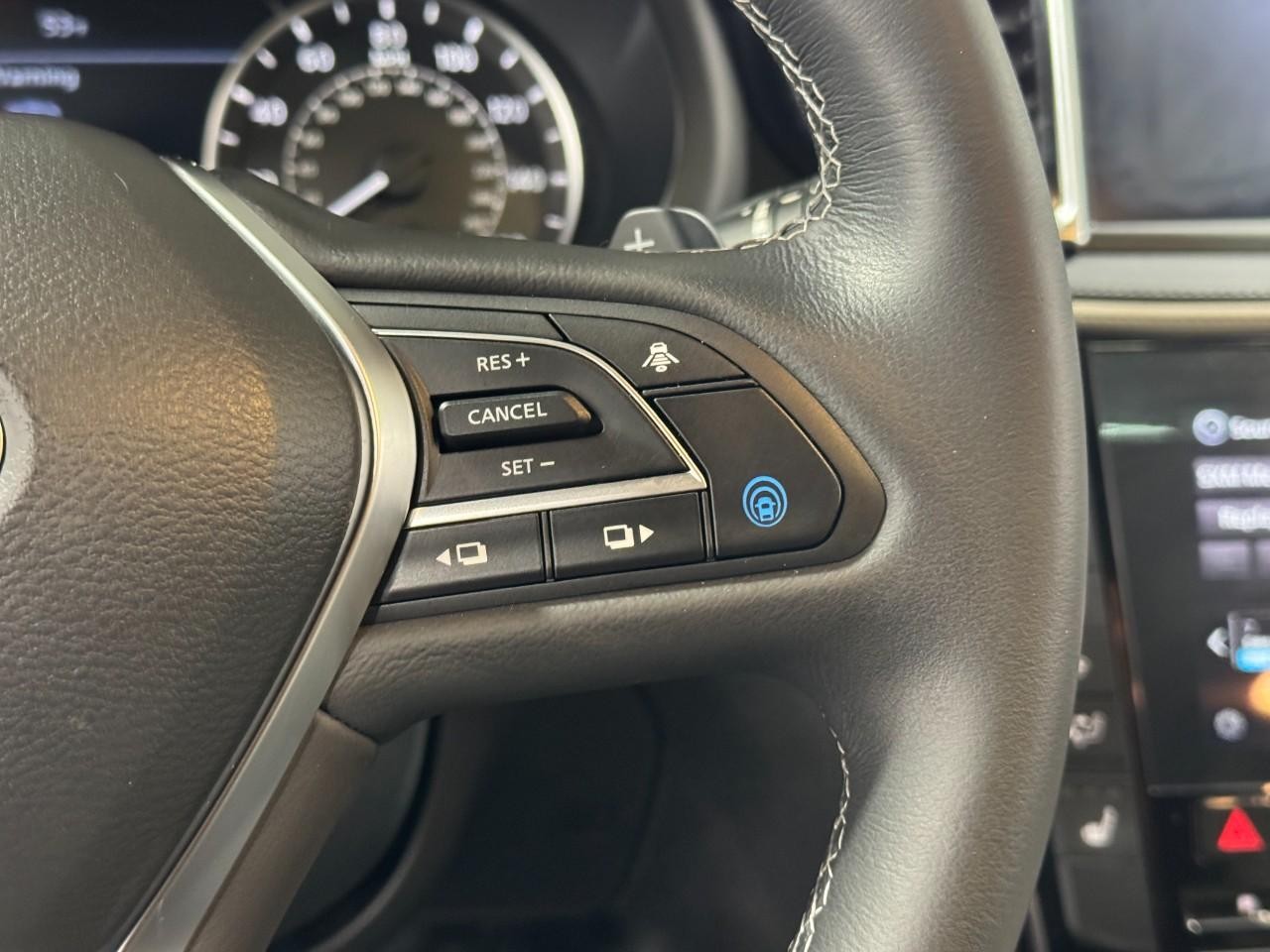 INFINITI QX55 Vehicle Full-screen Gallery Image 29