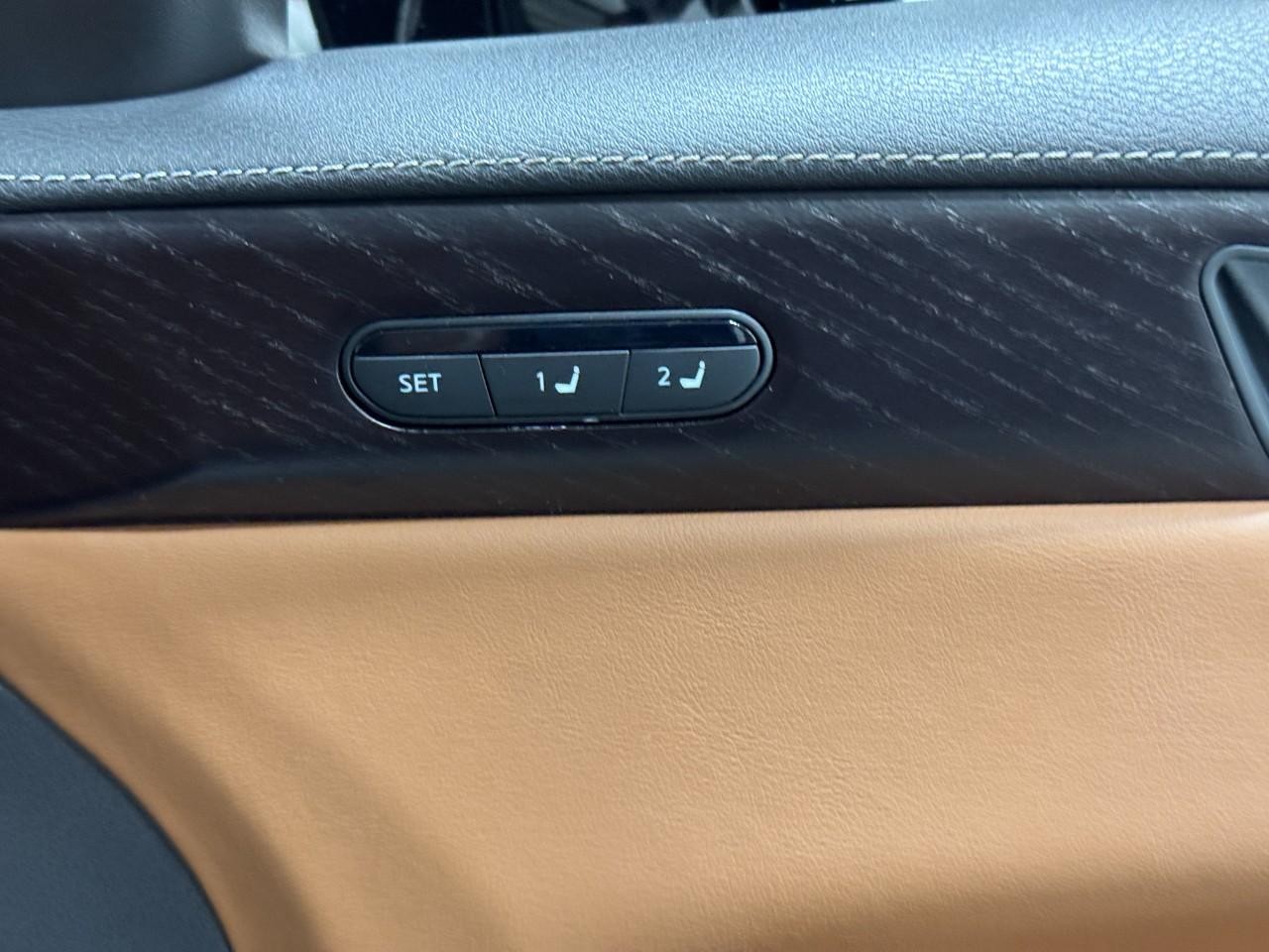 INFINITI QX60 Vehicle Full-screen Gallery Image 24