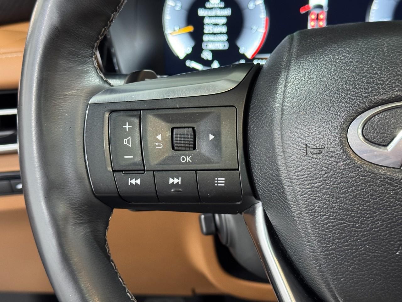 INFINITI QX60 Vehicle Full-screen Gallery Image 33