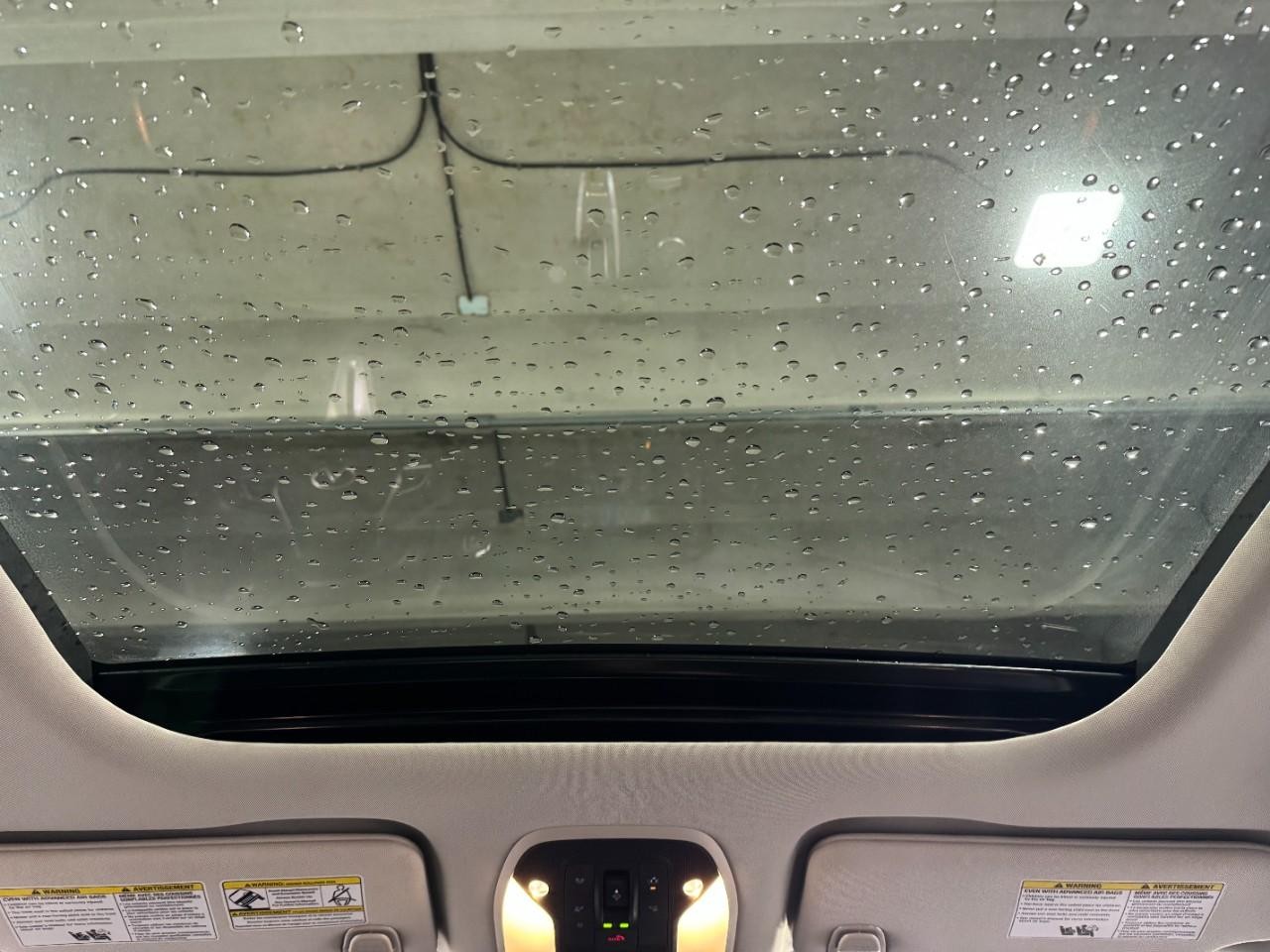 INFINITI QX50 Vehicle Full-screen Gallery Image 11