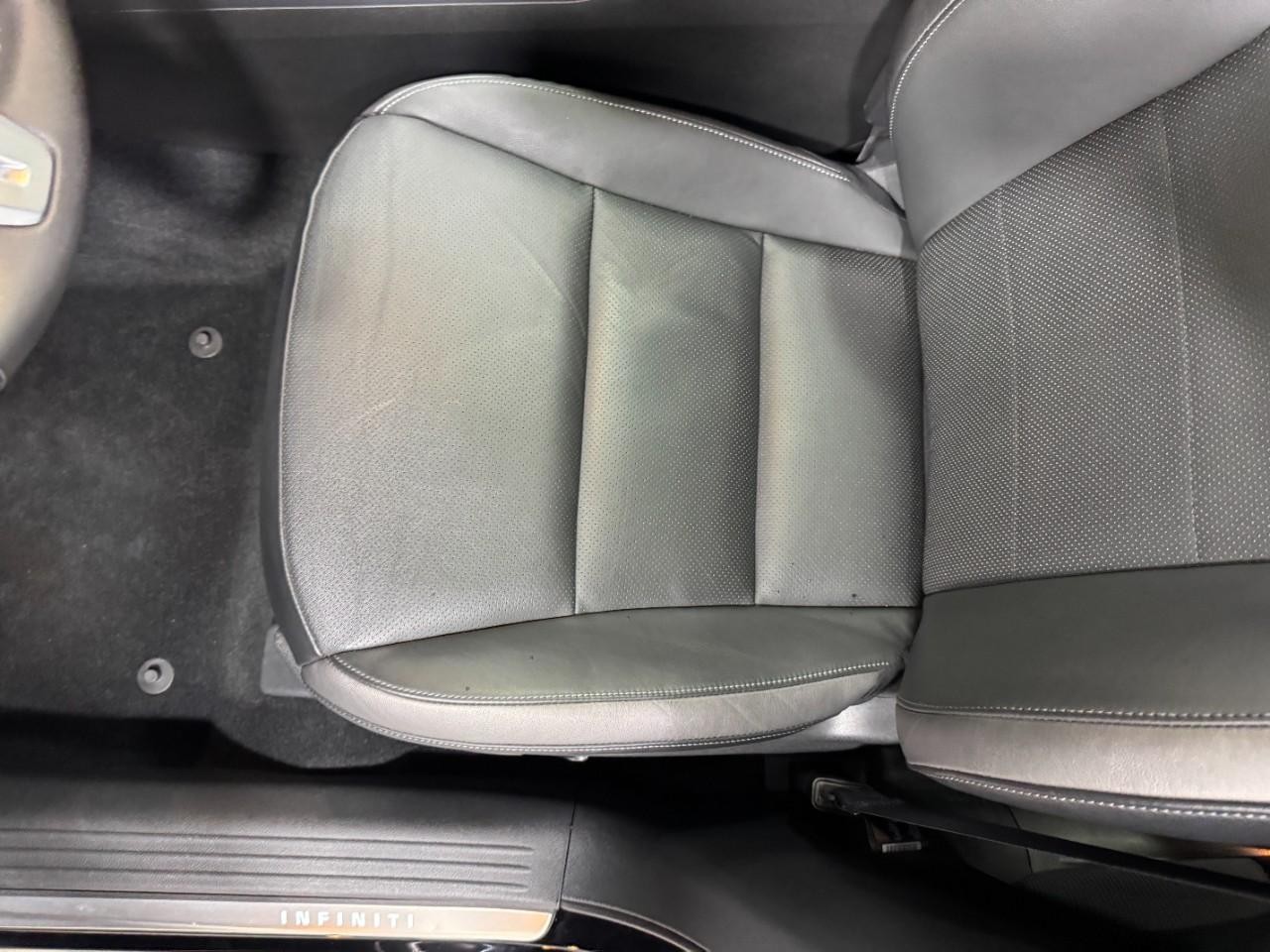 INFINITI QX50 Vehicle Full-screen Gallery Image 28