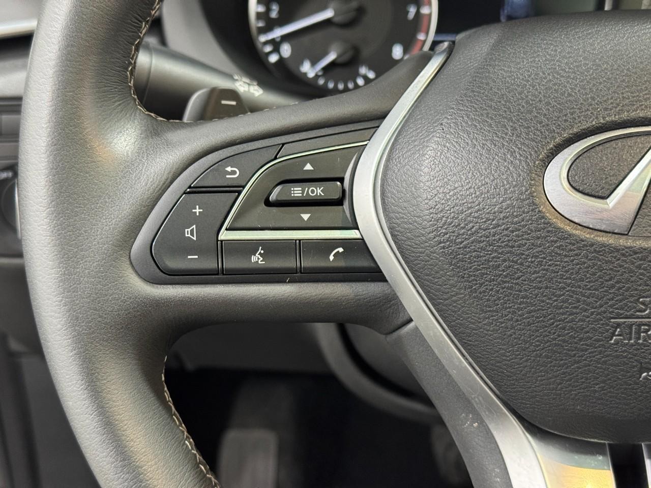 INFINITI QX50 Vehicle Full-screen Gallery Image 31