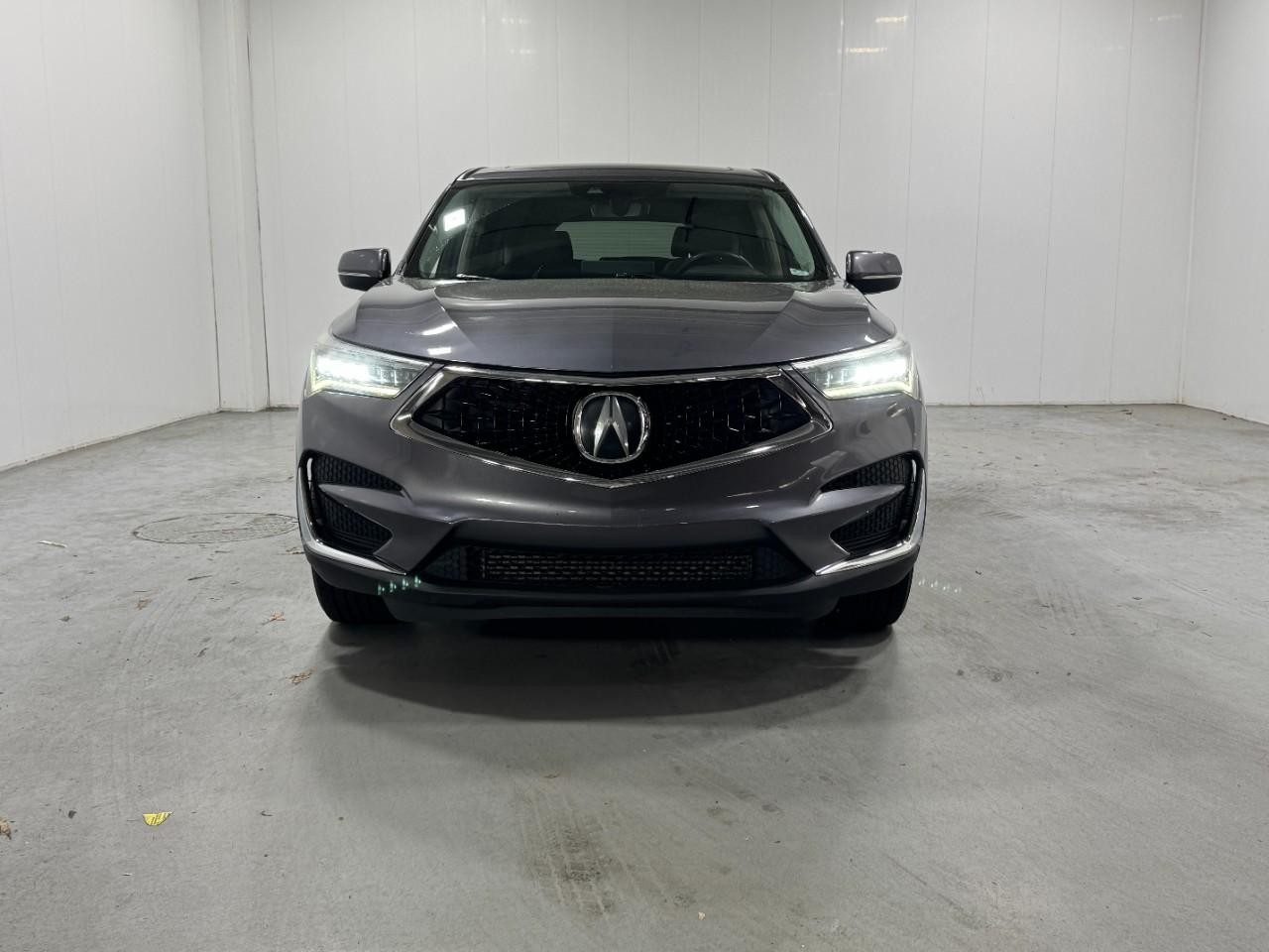 Acura RDX Vehicle Full-screen Gallery Image 7