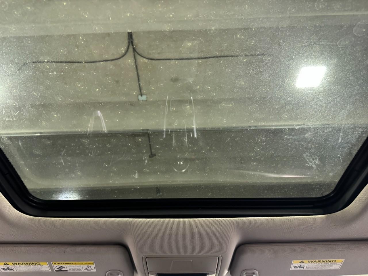 Acura RDX Vehicle Full-screen Gallery Image 11