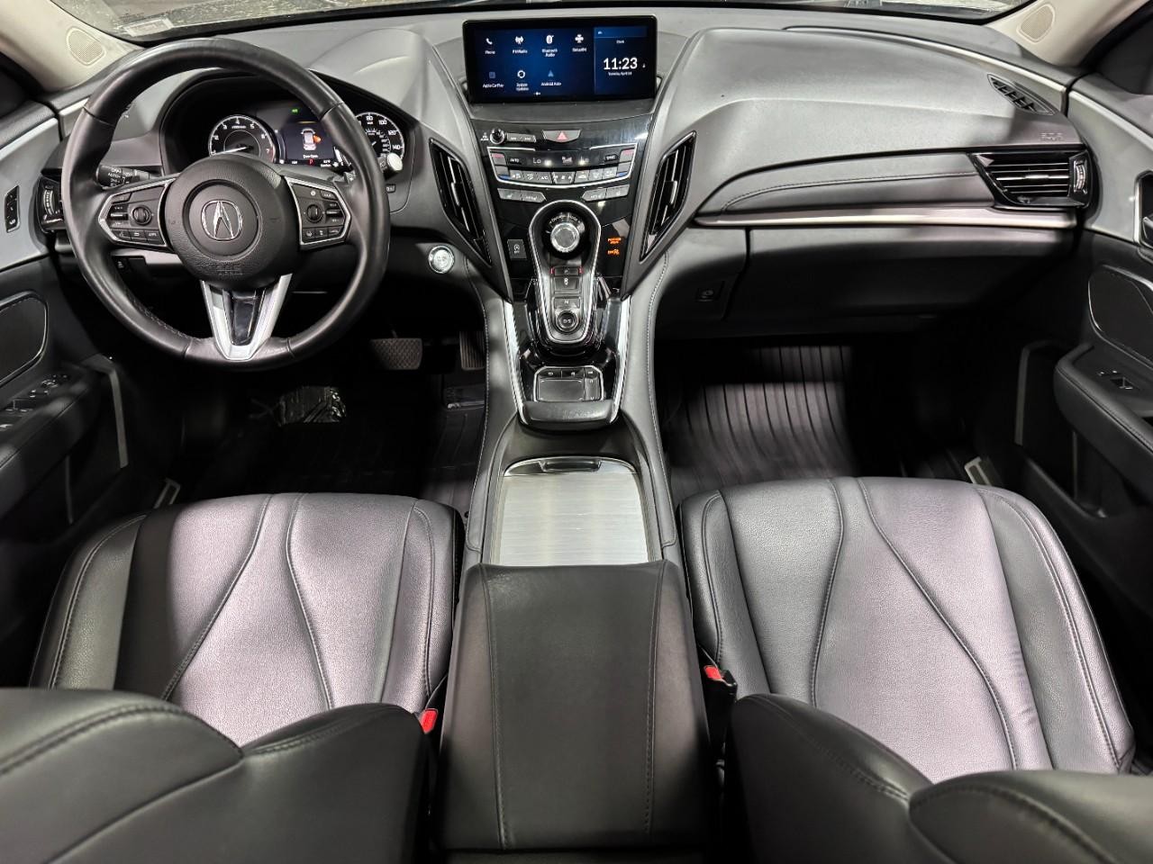 Acura RDX Vehicle Full-screen Gallery Image 12