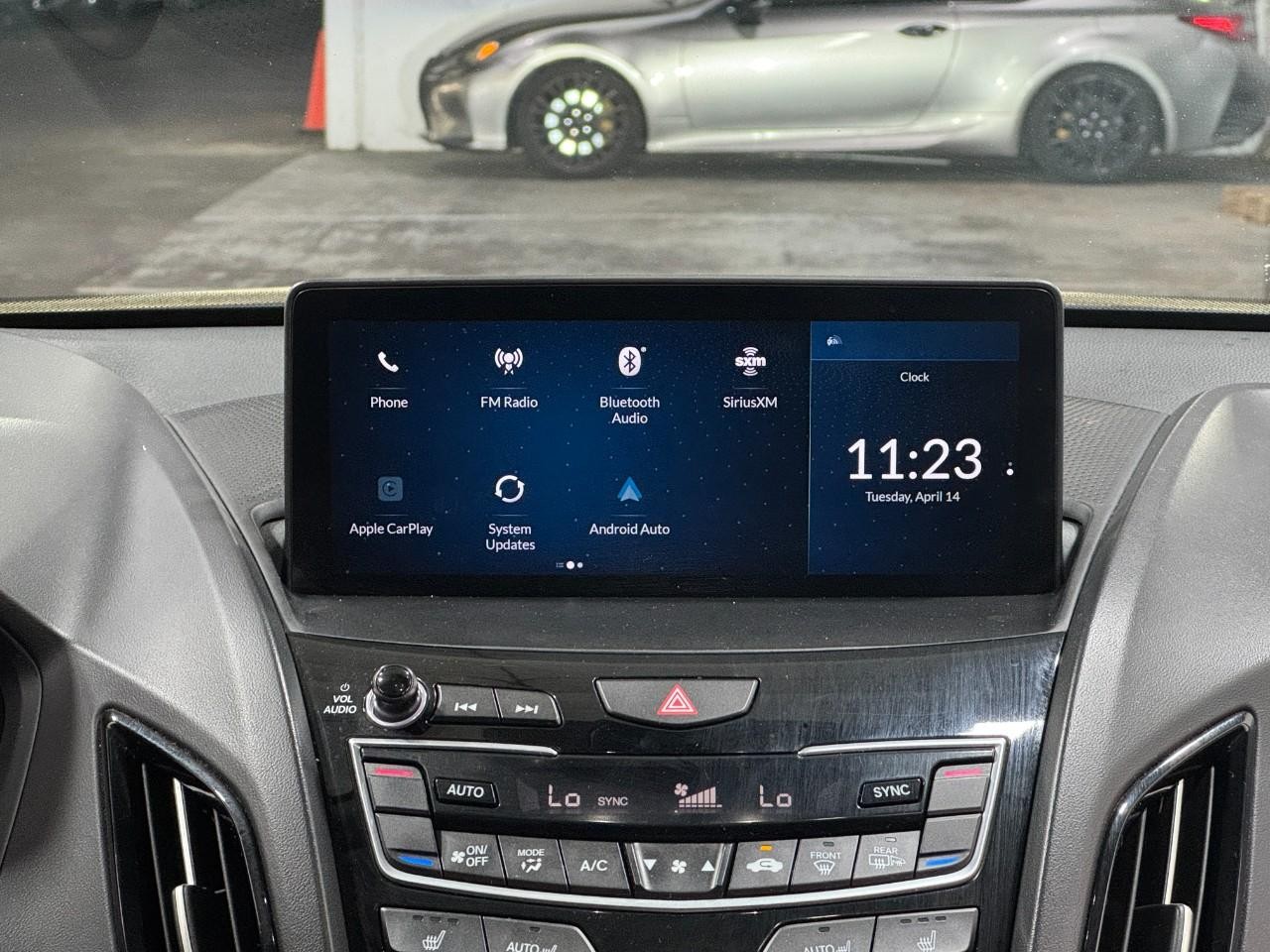 Acura RDX Vehicle Full-screen Gallery Image 14