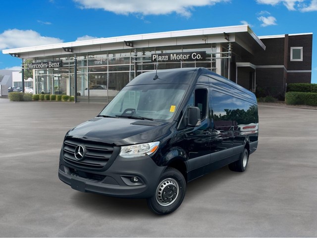 more details - mercedes-benz sprinter cargo van