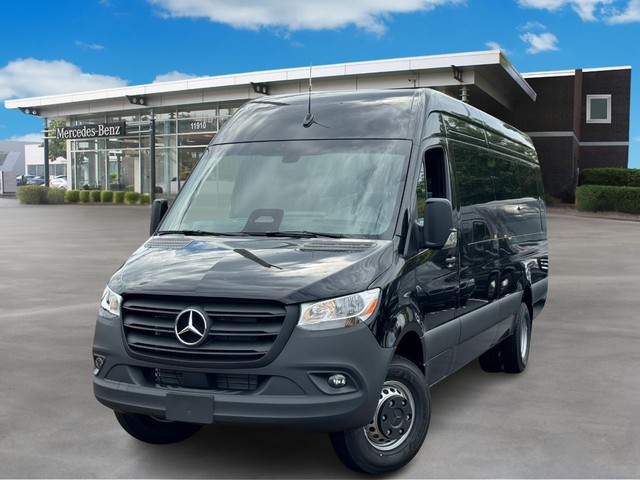 more details - mercedes-benz sprinter cargo van