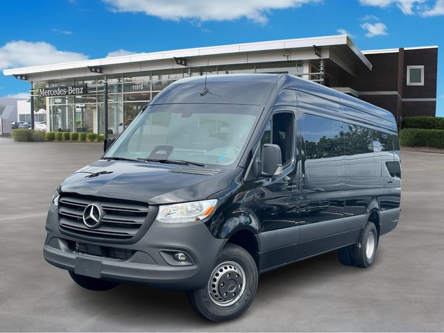 more details - mercedes-benz sprinter cargo van