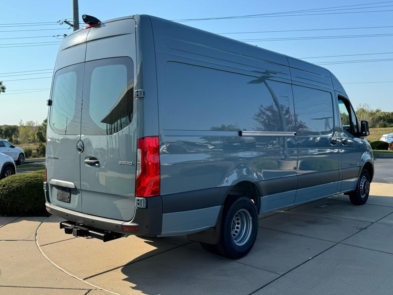 Mercedes-Benz Sprinter Cargo Van Vehicle Full-screen Gallery Image 4