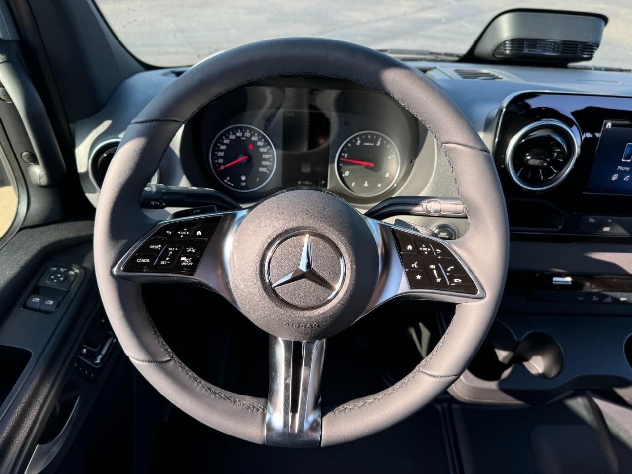 Mercedes-Benz Sprinter Cargo Van Vehicle Full-screen Gallery Image 7